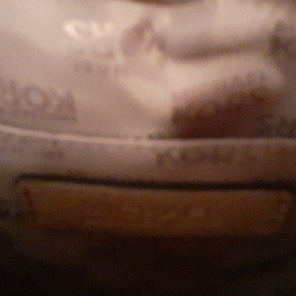 Michael Kors Tan Leather Crossbody bag - Picture 6 of 7